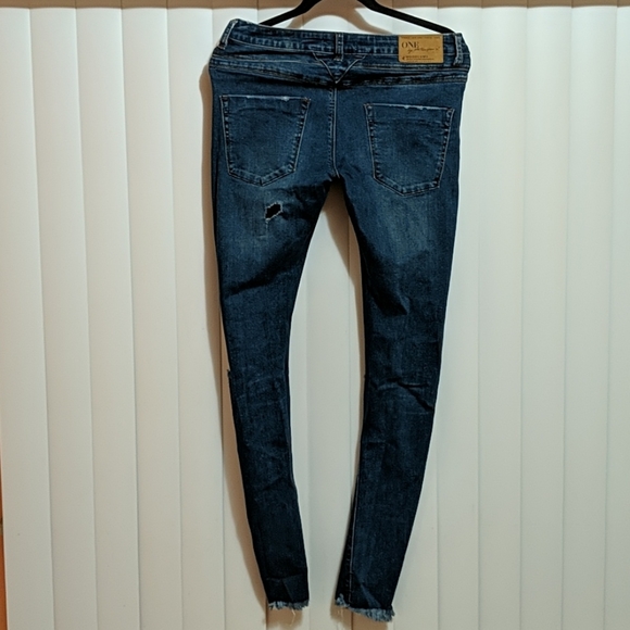 One Teaspoon Raw Hem Hoodlum Skinny - Picture 7 of 13